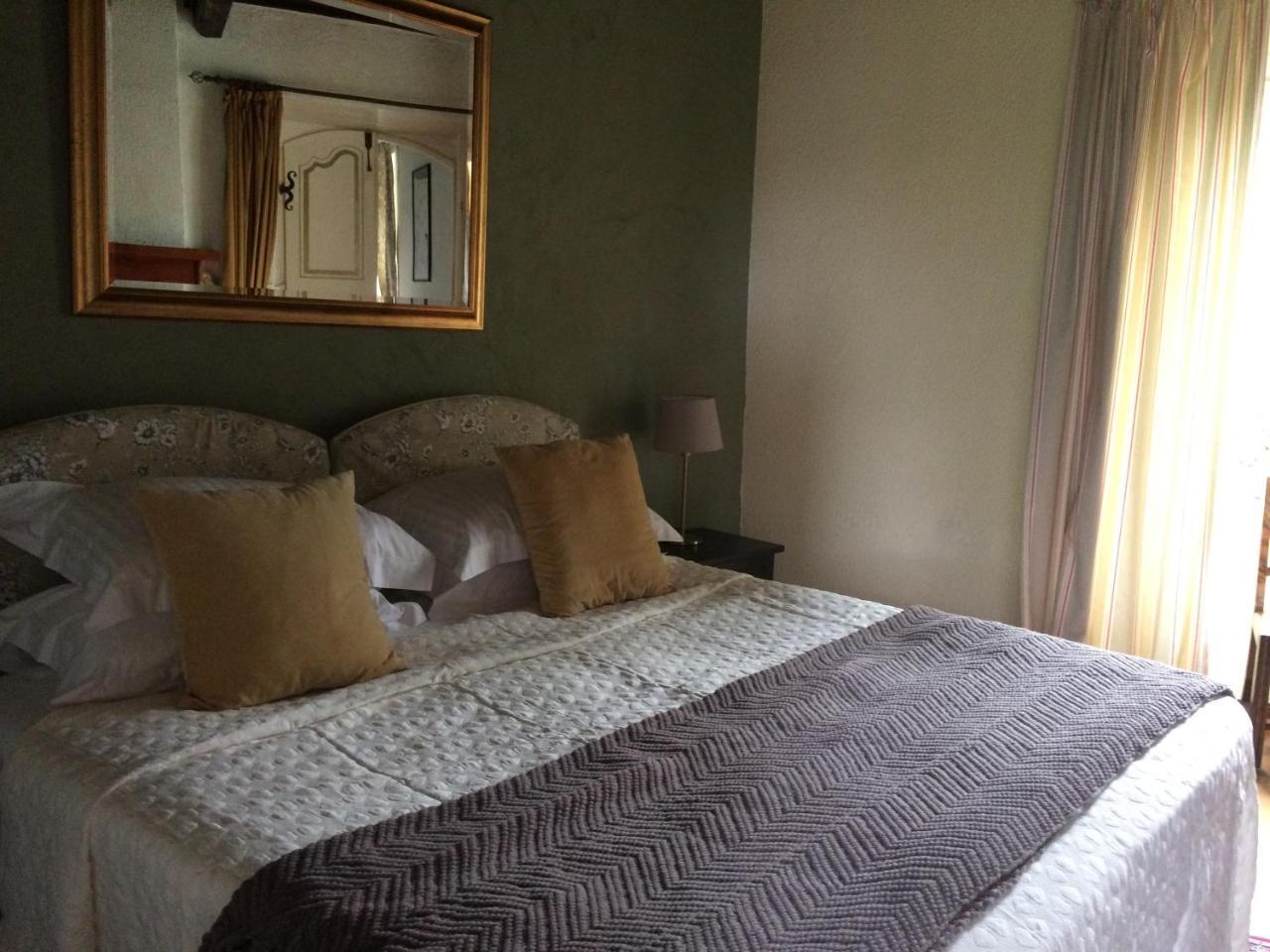 Les Hauts Paturages Bed & Breakfast Ossun-ez-Angles Luaran gambar